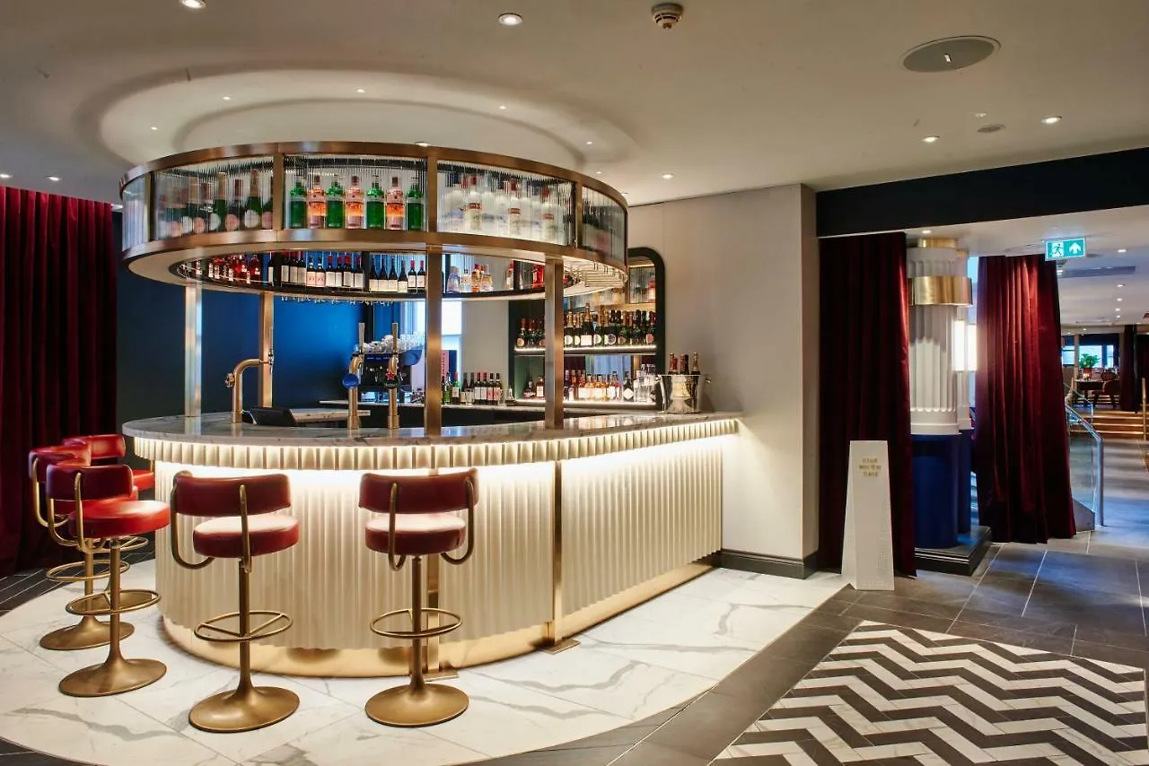 Le Monde Hotel Edimburgo 4*,